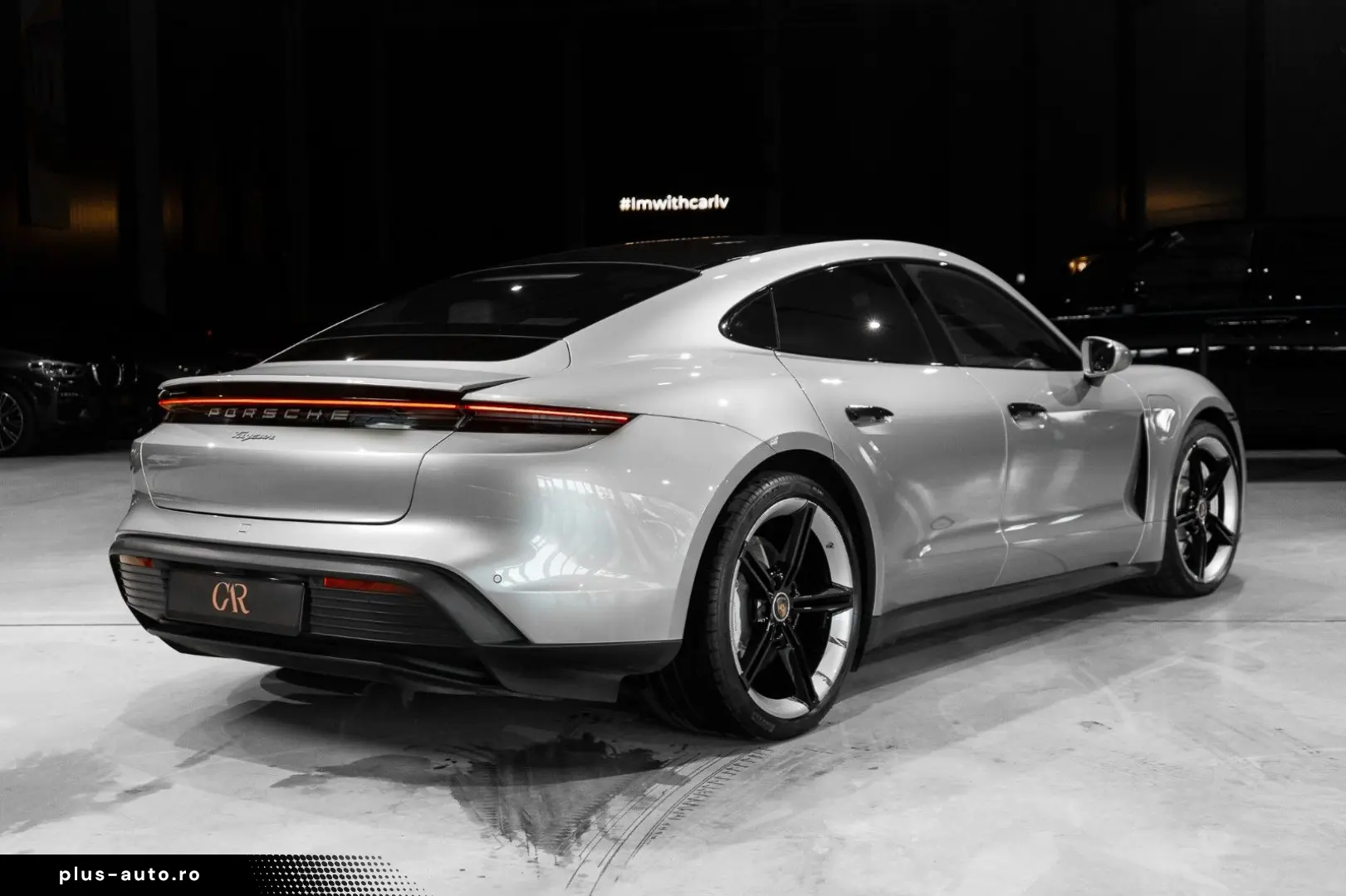 PORSCHE Taycan RWD Ambient VENT PANO 21