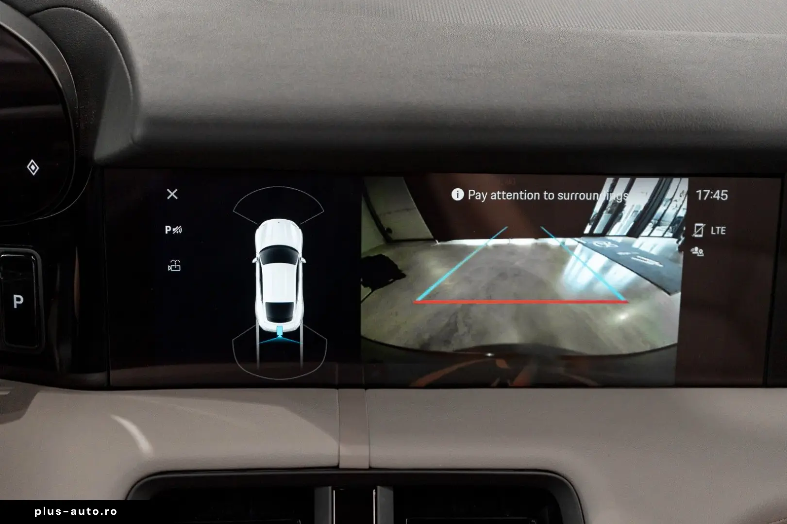 PORSCHE Taycan RWD Ambient VENT PANO 21