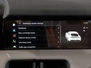 PORSCHE Taycan RWD Ambient VENT PANO 21