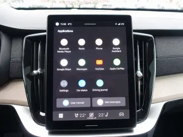 VOLVO XC90 Plus Dark T8 AWD Plug-in Hybrid PANO 360