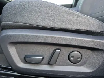 NISSAN Qashqai Xtronic 4x4 Tekna Design 360