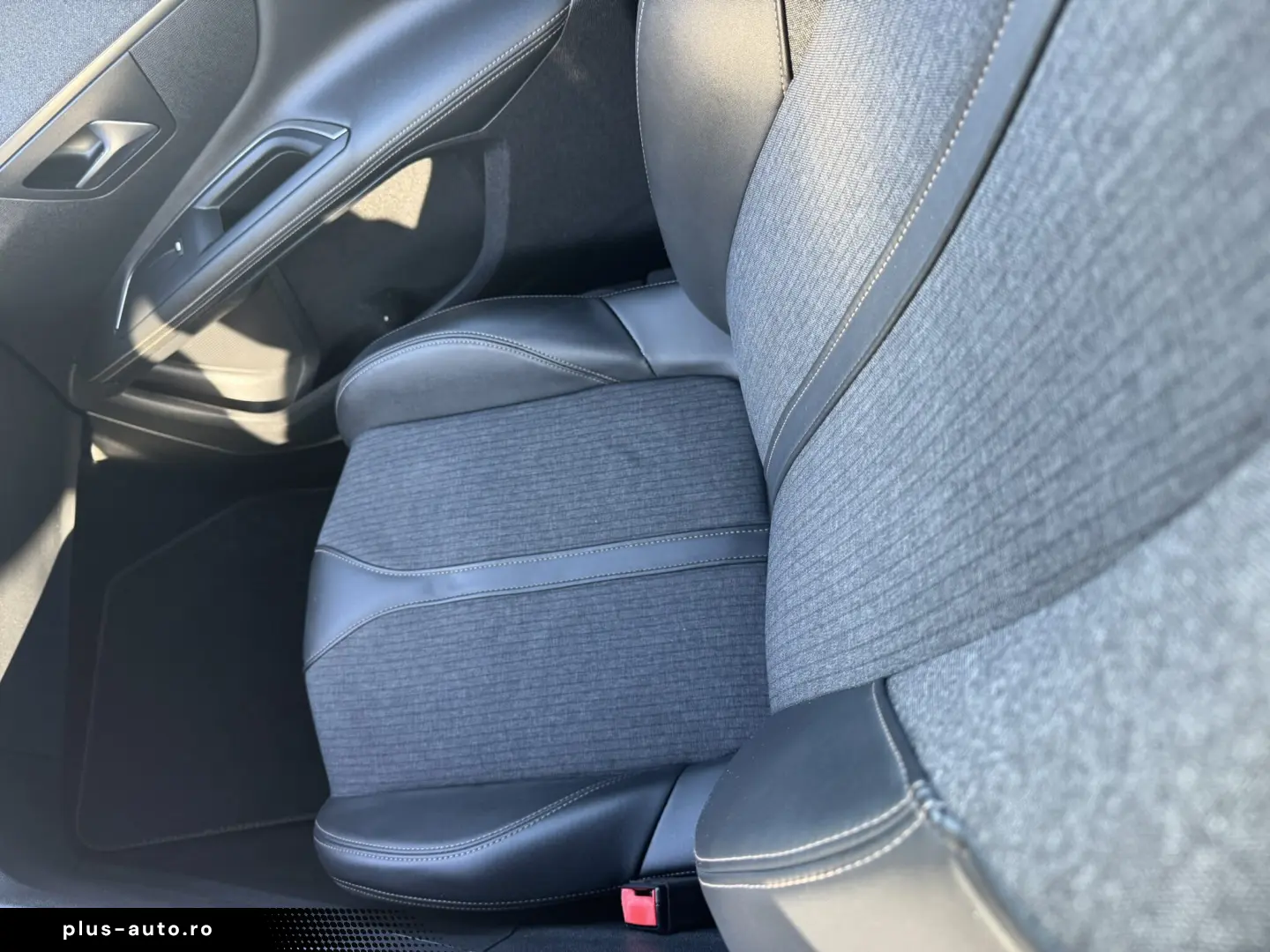 2019 Peugeot 3008 GT-Line Vehicule-Rulate.ro   1.5 HDI 130CP