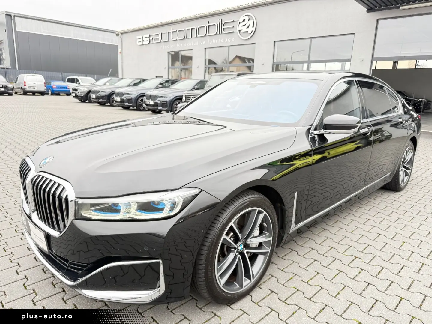 BMW 750i Lang xDrive Individual 3xTV 360 ACC HUD H&K