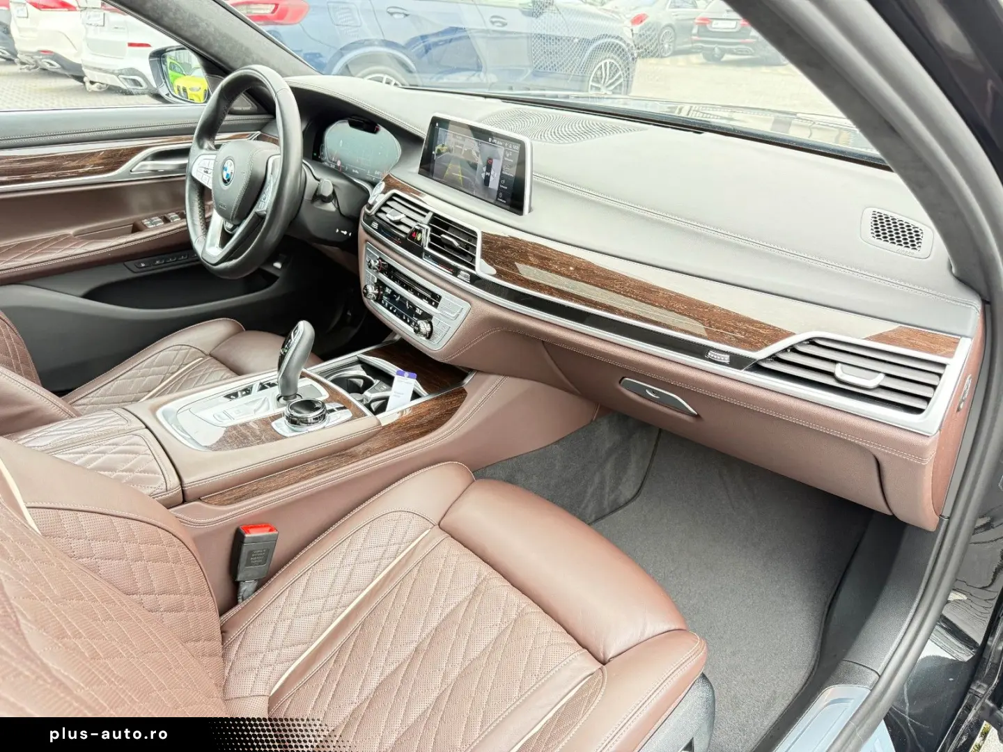BMW 750i Lang xDrive Individual 3xTV 360 ACC HUD H&K