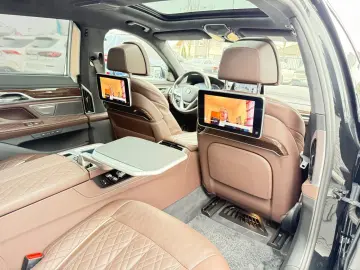 BMW 750i Lang xDrive Individual 3xTV 360 ACC HUD H&K