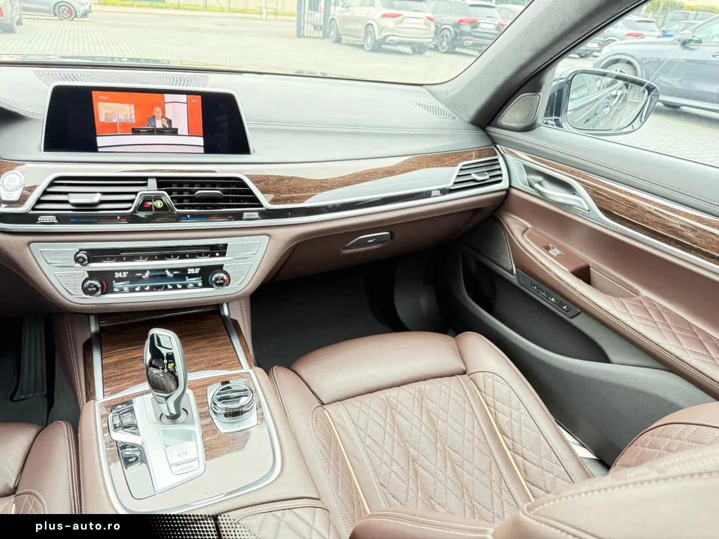 BMW 750i Lang xDrive Individual 3xTV 360 ACC HUD H&K