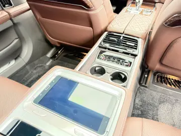 BMW 750i Lang xDrive Individual 3xTV 360 ACC HUD H&K