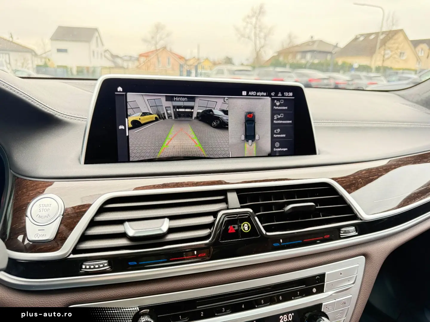 BMW 750i Lang xDrive Individual 3xTV 360 ACC HUD H&K