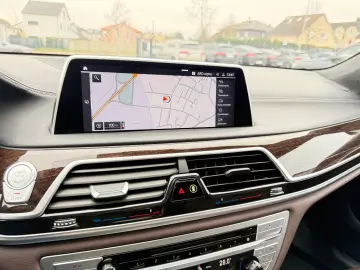 BMW 750i Lang xDrive Individual 3xTV 360 ACC HUD H&K