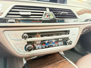 BMW 750i Lang xDrive Individual 3xTV 360 ACC HUD H&K