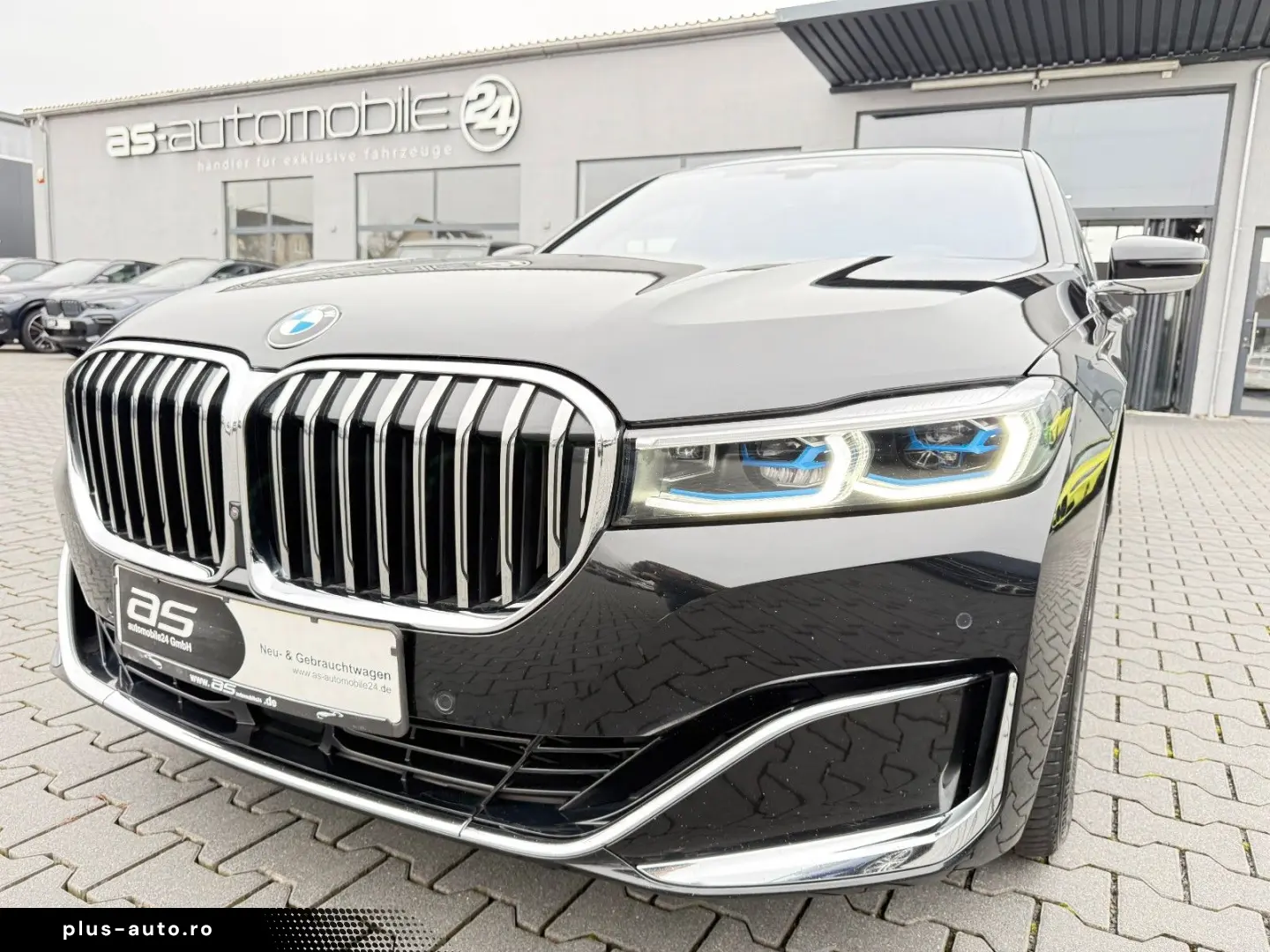 BMW 750i Lang xDrive Individual 3xTV 360 ACC HUD H&K