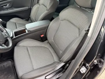 plata parțială 6000e avans și 5000e în 3 luni