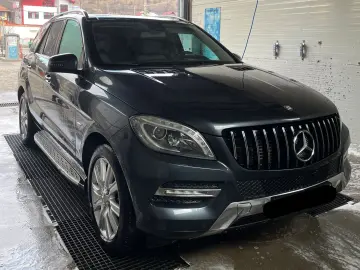Mercedes-Benz ML 250