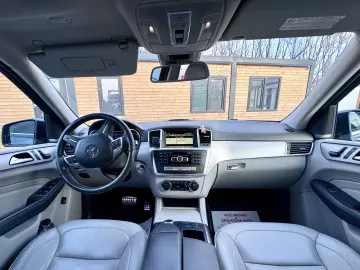 Mercedes-Benz ML 250