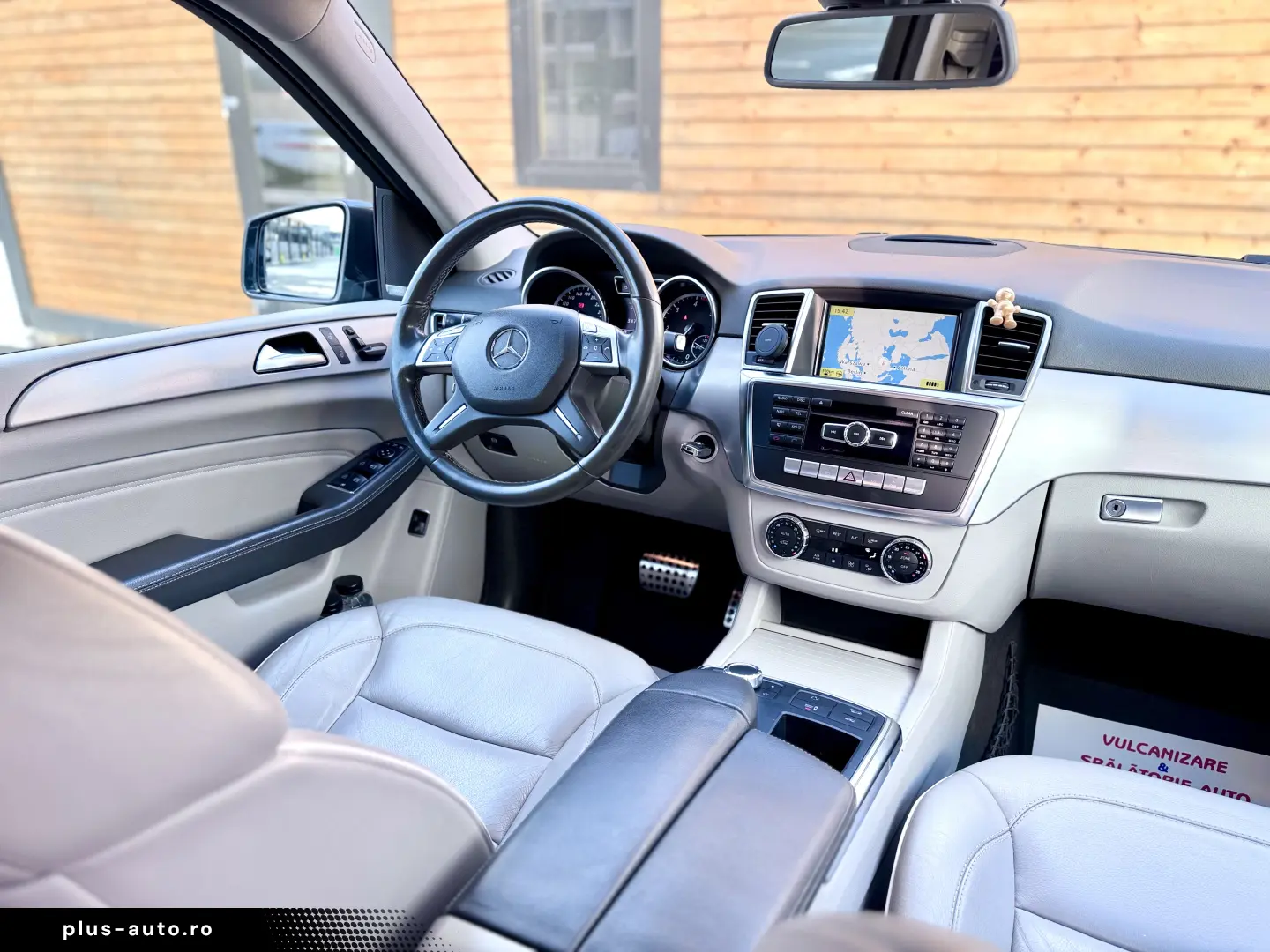 Mercedes-Benz ML 250