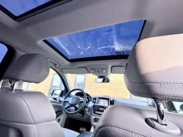 Mercedes-Benz ML 250