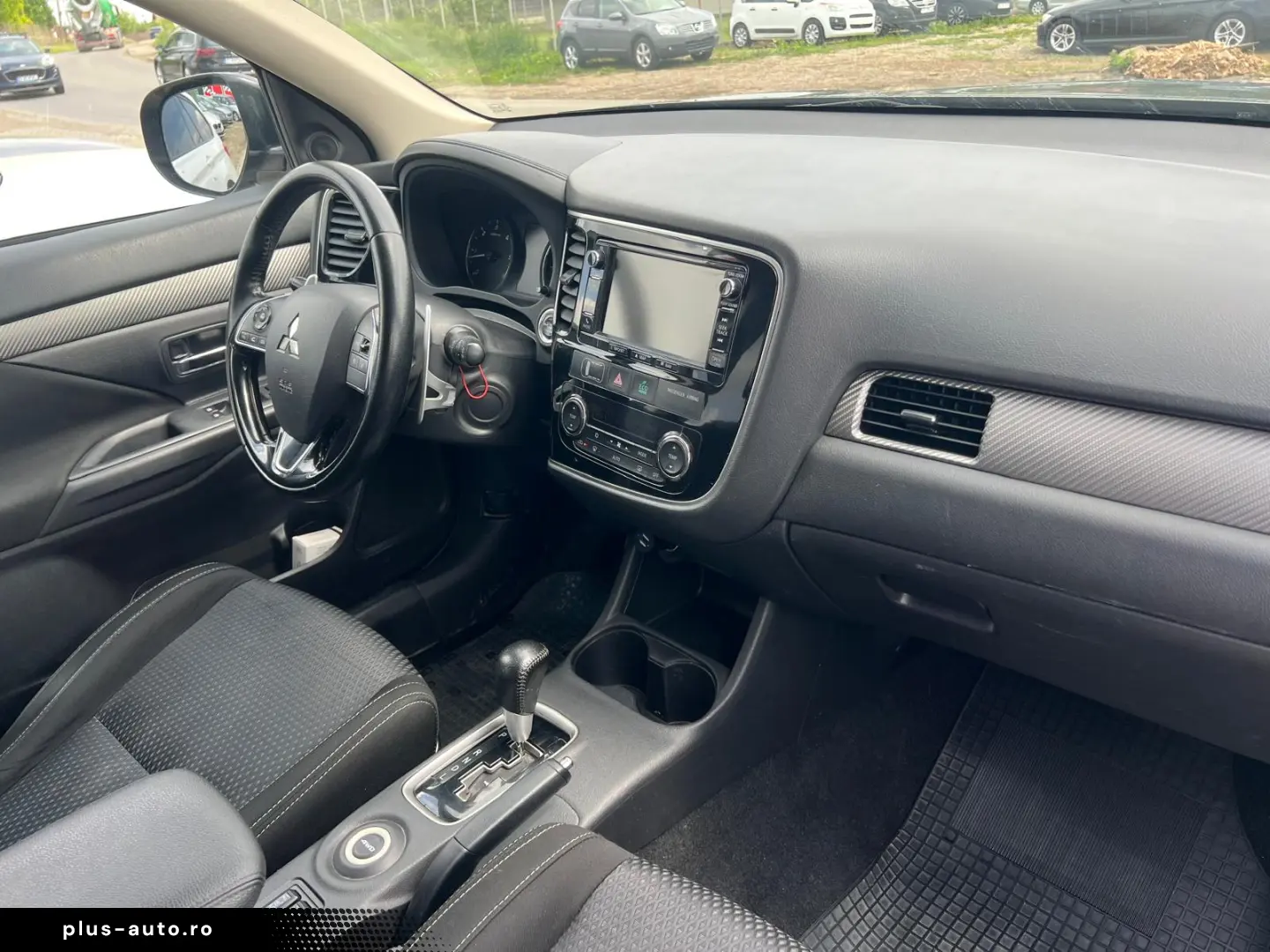 Mitsubishi Outlander 2.2L