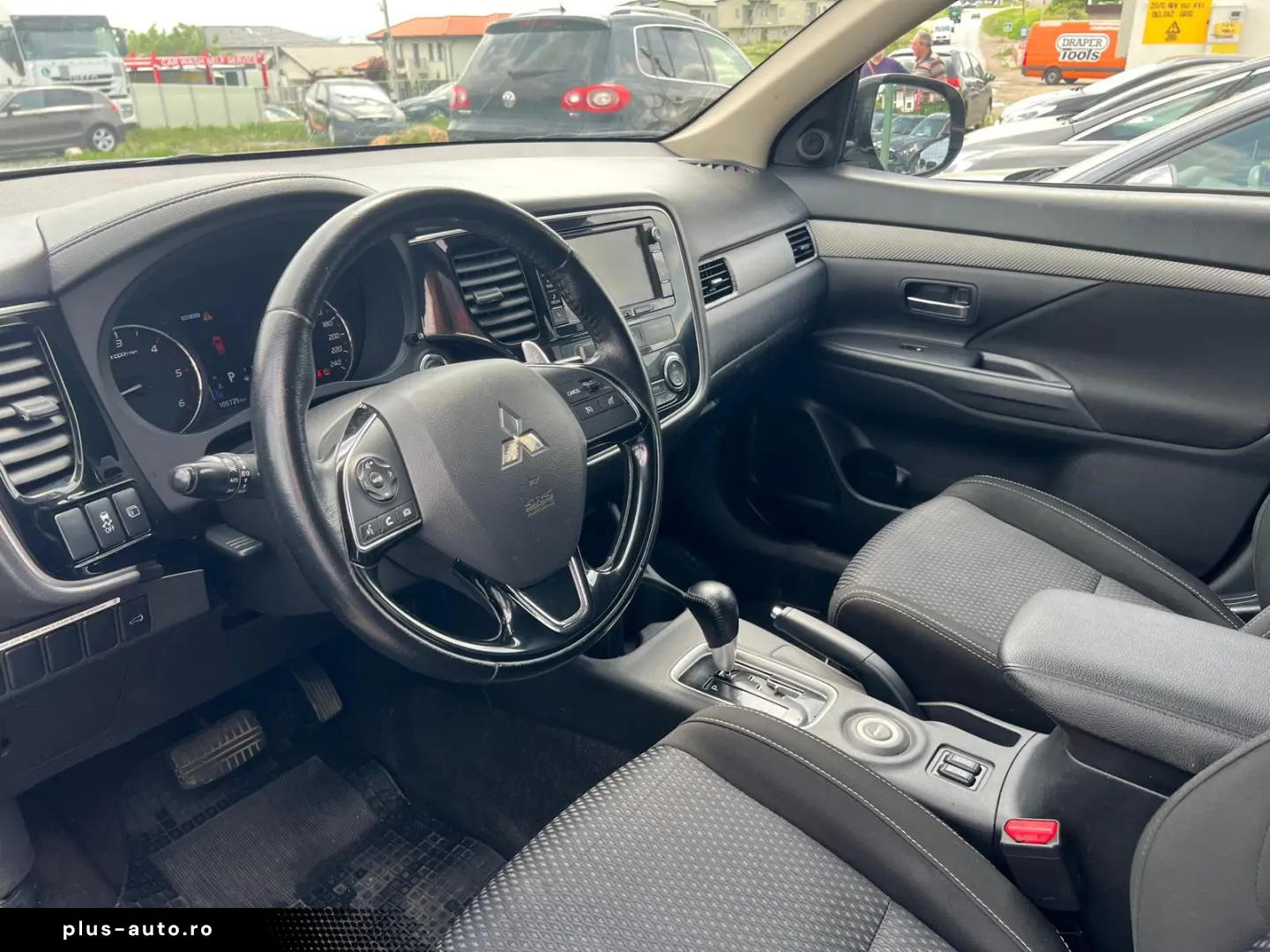 Mitsubishi Outlander 2.2L