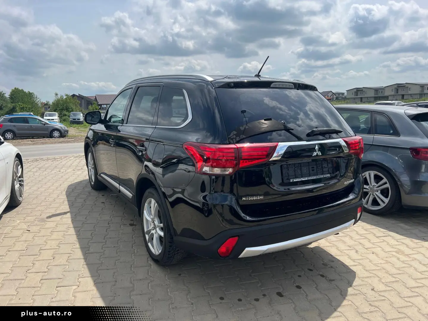 Mitsubishi Outlander 2.2L