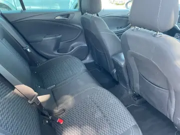 Opel Astra Sports Tourer 1.6