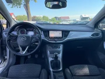 Opel Astra Sports Tourer 1.6