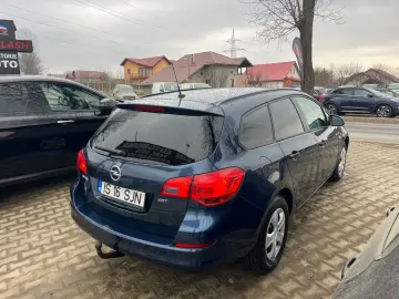 Opel Astra Sports Tourer 1.7 CDTI
