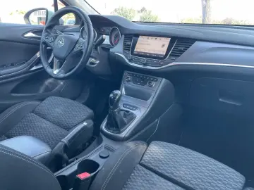 Opel Astra Sports Tourer 1.6