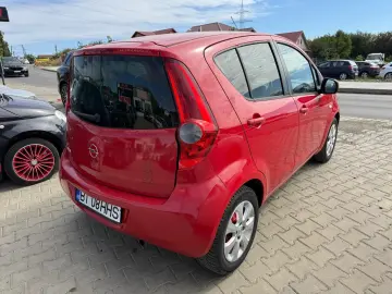 Opel Agila