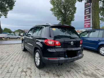 Volkswagen Tiguan 2.0 TDI 4Motion DSG Sport