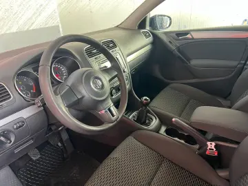 Volkswagen Golf 1.6 TDI DPF