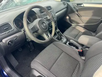 Volkswagen Golf 1.6 TDI DPF