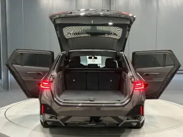 BMW Seria 5 520d M Sport   2024   197 CP   Touring