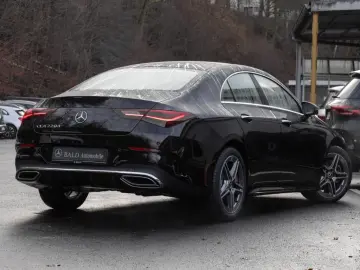MERCEDES-BENZ CLA 220 d AMG-Advanced ILS Pano AHK 360