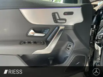 MERCEDES-BENZ CLA 220 d AMG PANO AHK HUD DISTR KEYL 360