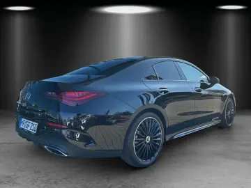 MERCEDES-BENZ CLA 220 d Coupé AMG Pano DISTR KeyGo MULTIBEAM