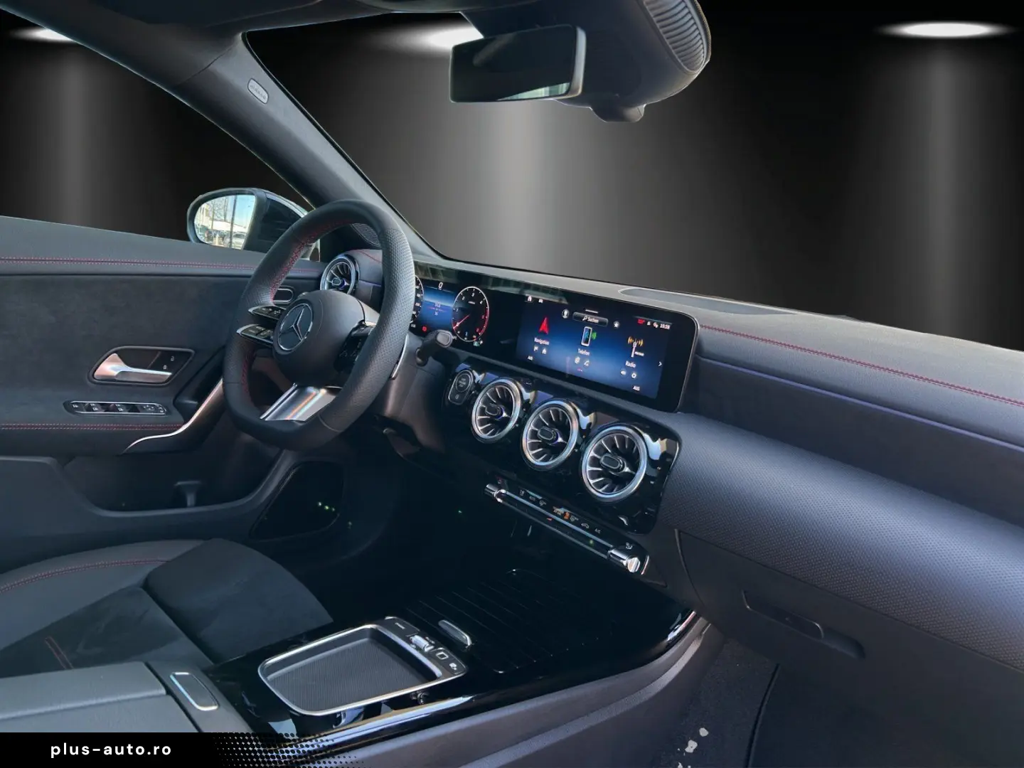 MERCEDES-BENZ CLA 220 d Coupé AMG Pano DISTR KeyGo MULTIBEAM