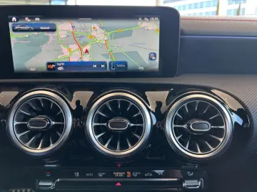 MERCEDES-BENZ CLA 220 d Coupé AMG Pano DISTR KeyGo MULTIBEAM