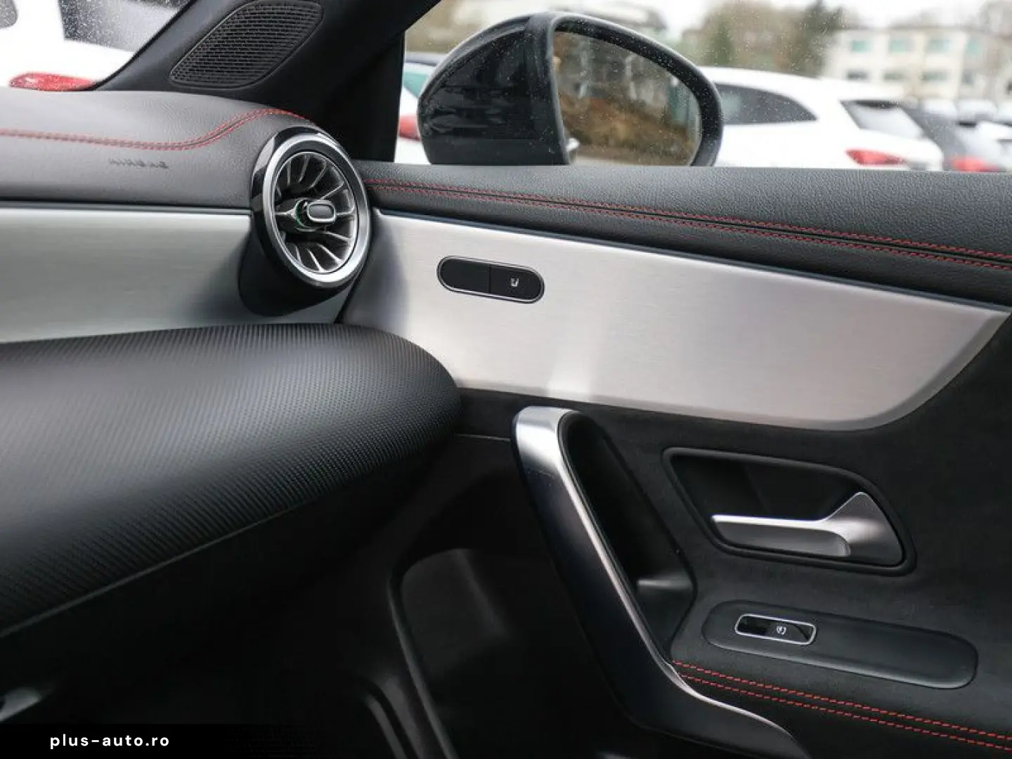 MERCEDES-BENZ CLA 200 d Coupé AMG-Sport LED 360 Pano Night