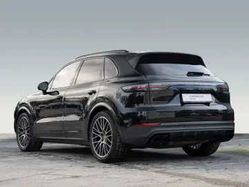 PORSCHE Cayenne S Platinum Edition