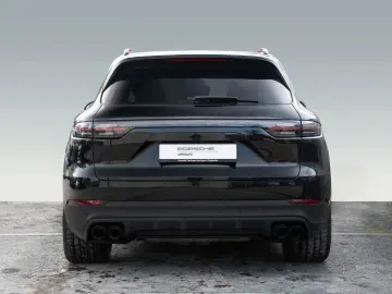 PORSCHE Cayenne S Platinum Edition