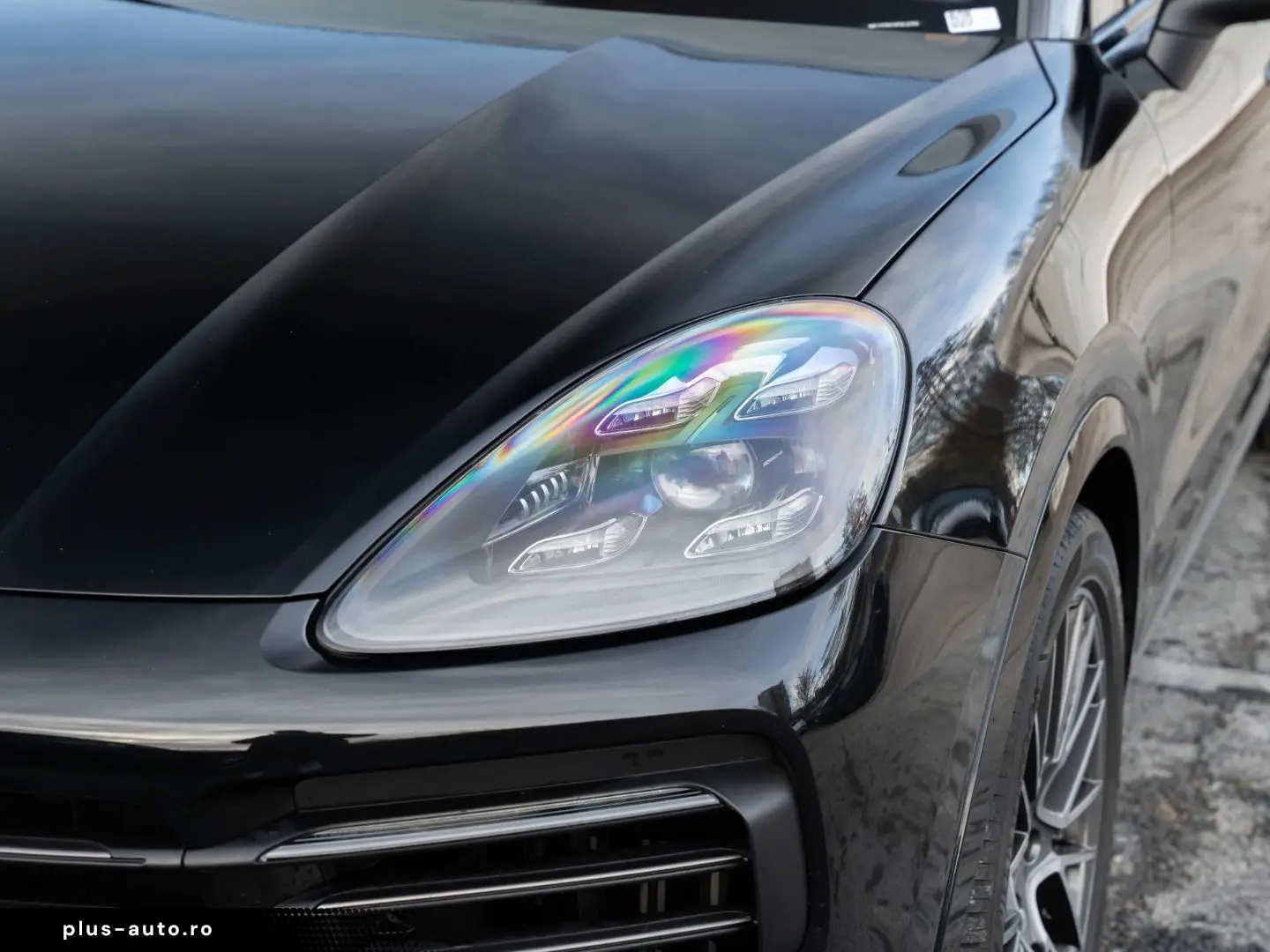 PORSCHE Cayenne S Platinum Edition