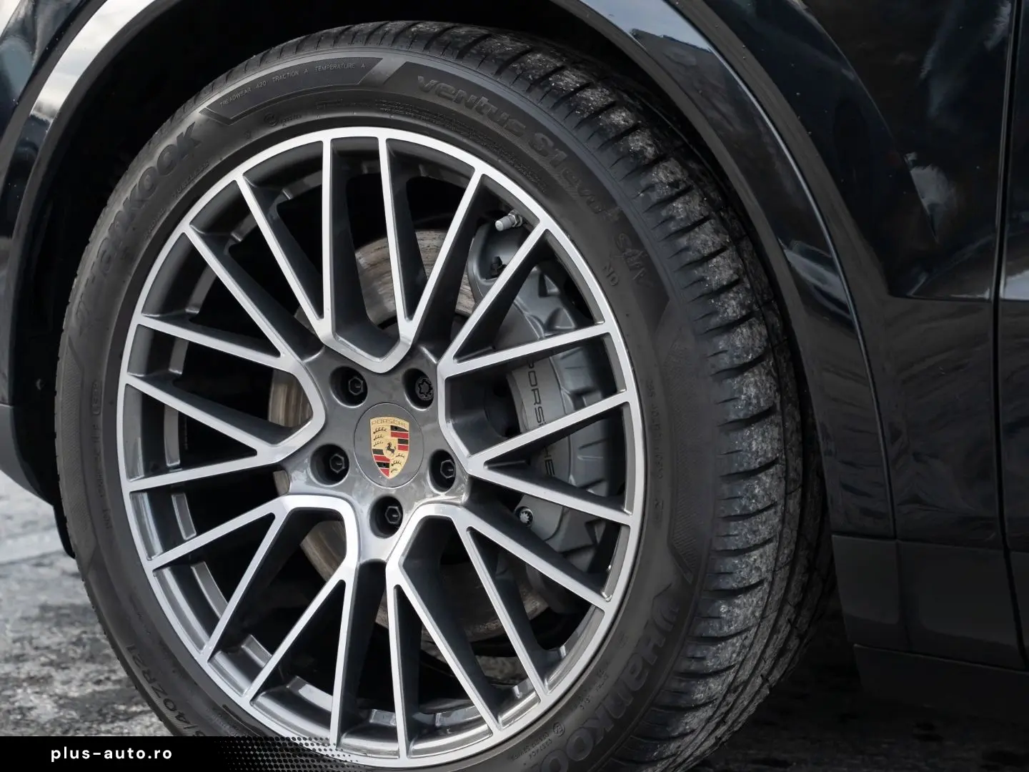 PORSCHE Cayenne S Platinum Edition