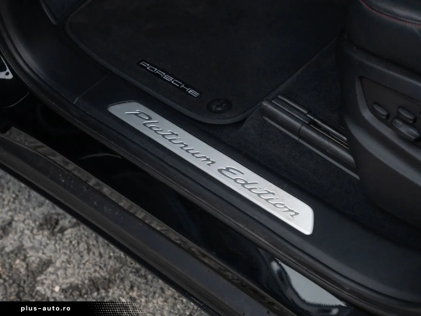 PORSCHE Cayenne S Platinum Edition