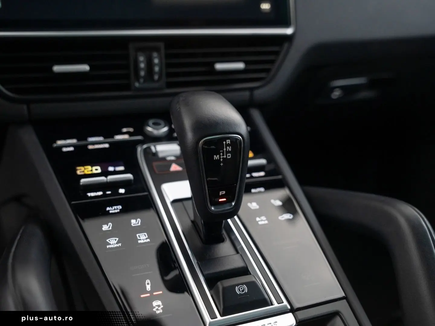 PORSCHE Cayenne S Platinum Edition