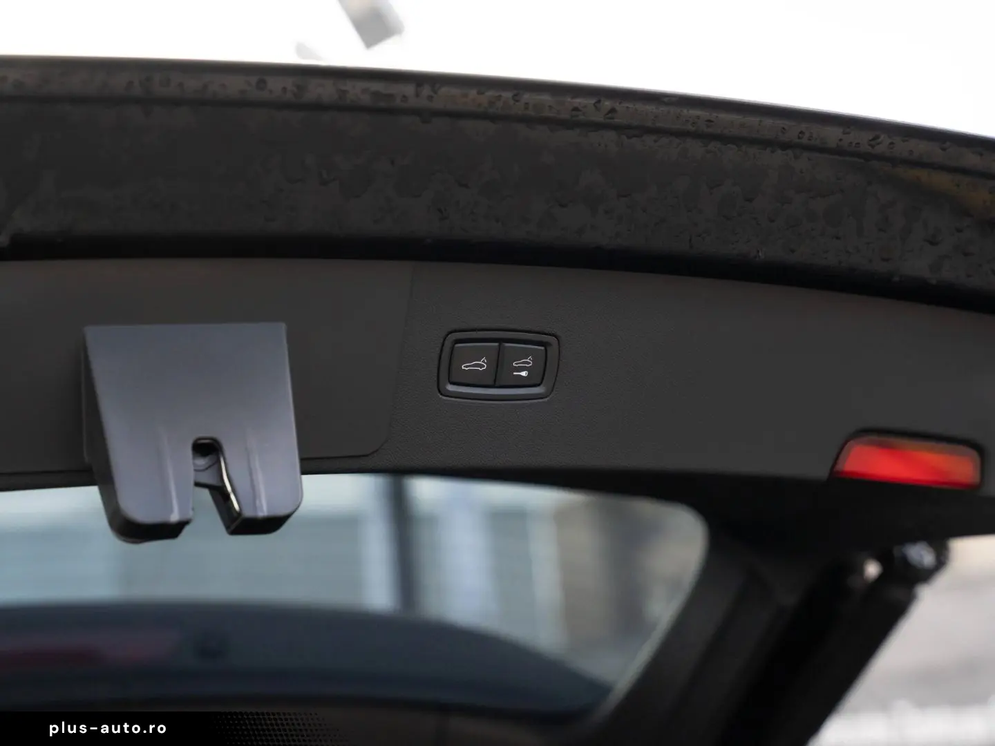 PORSCHE Cayenne S Platinum Edition