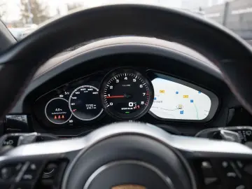 PORSCHE Cayenne S Platinum Edition