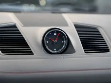 PORSCHE Cayenne S Platinum Edition