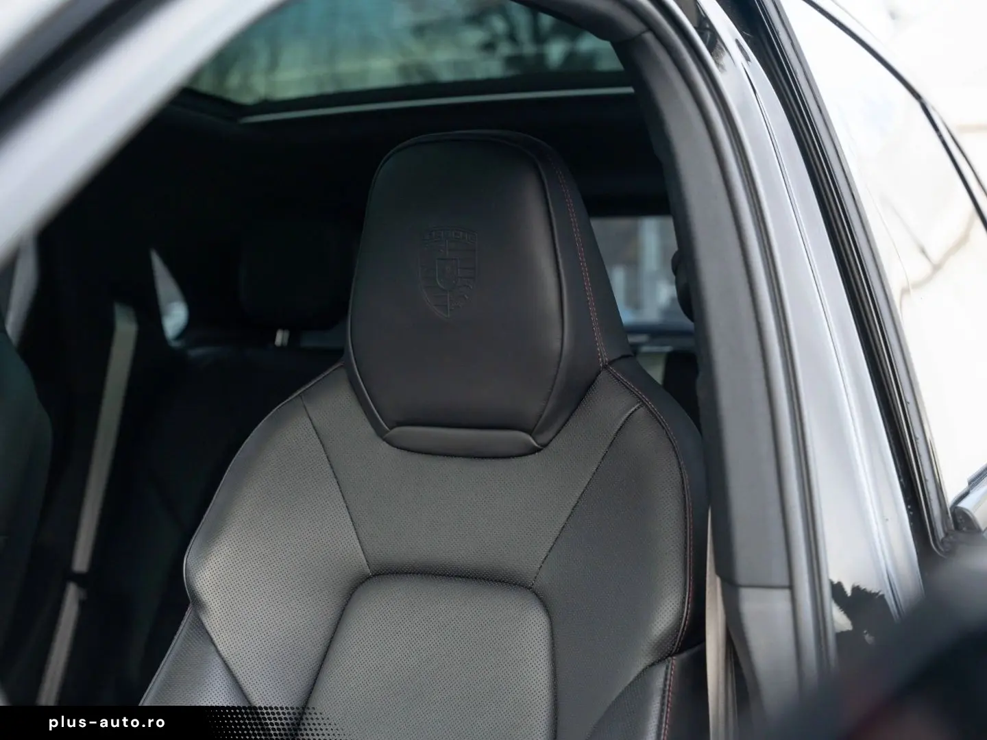 PORSCHE Cayenne S Platinum Edition