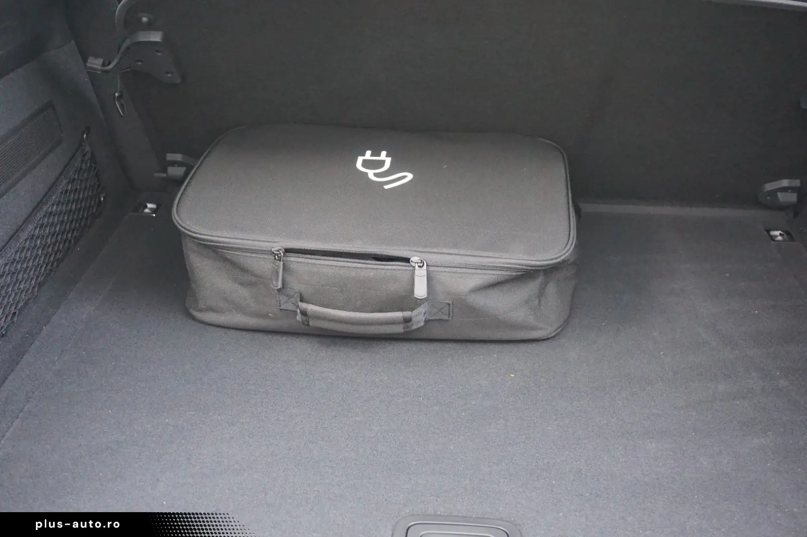 PORSCHE Cayenne Coupe E Hybrid