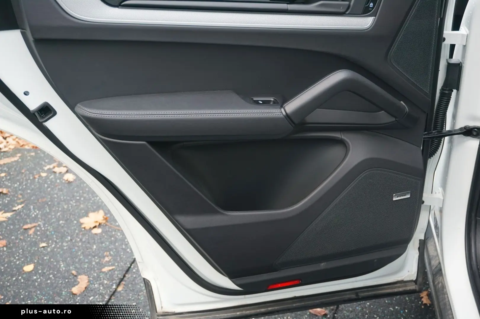 PORSCHE Cayenne Coupe E Hybrid